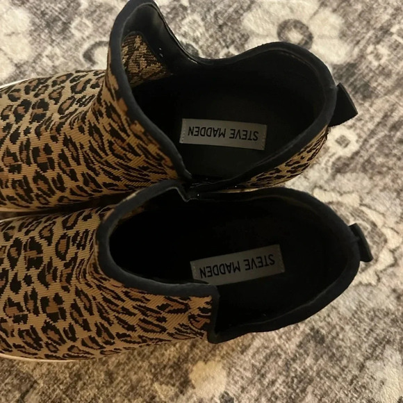 Steve Madden leopard shoes - size 7.5 - Picture 3 of 6